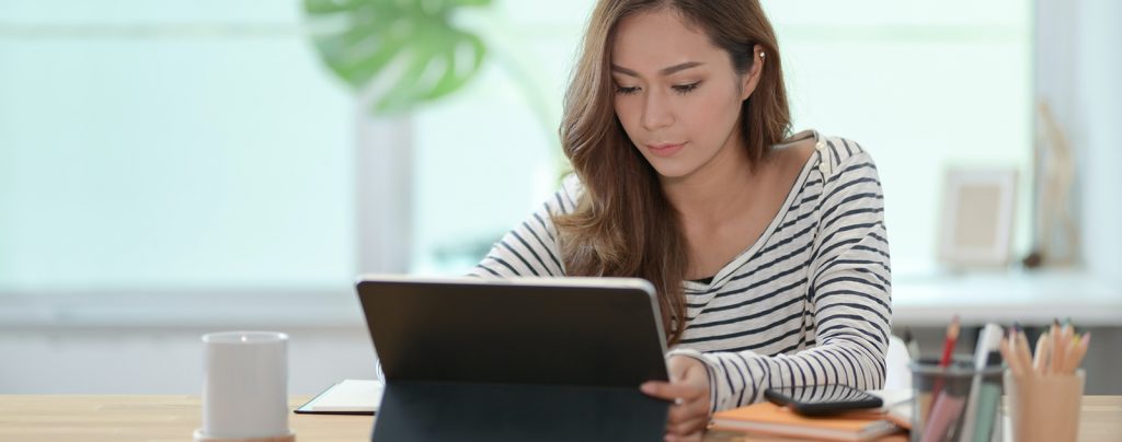 On va effectuer pour vous un travail de qualité et de quantité. On va bien répondre aux clients par email en SAV. 
